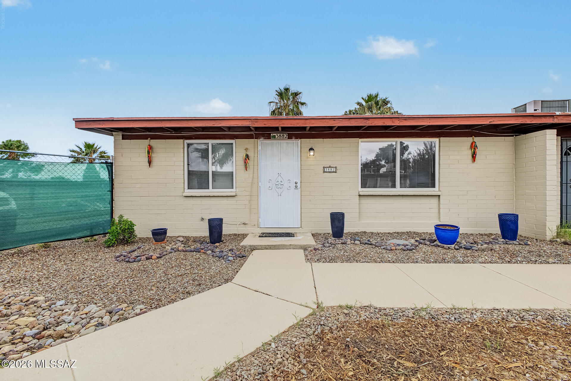 3882 S Evergreen Avenue — photo