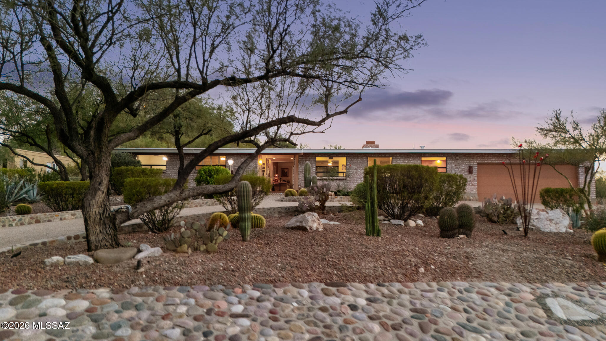 6616 N Donna Beatrix Circle — photo