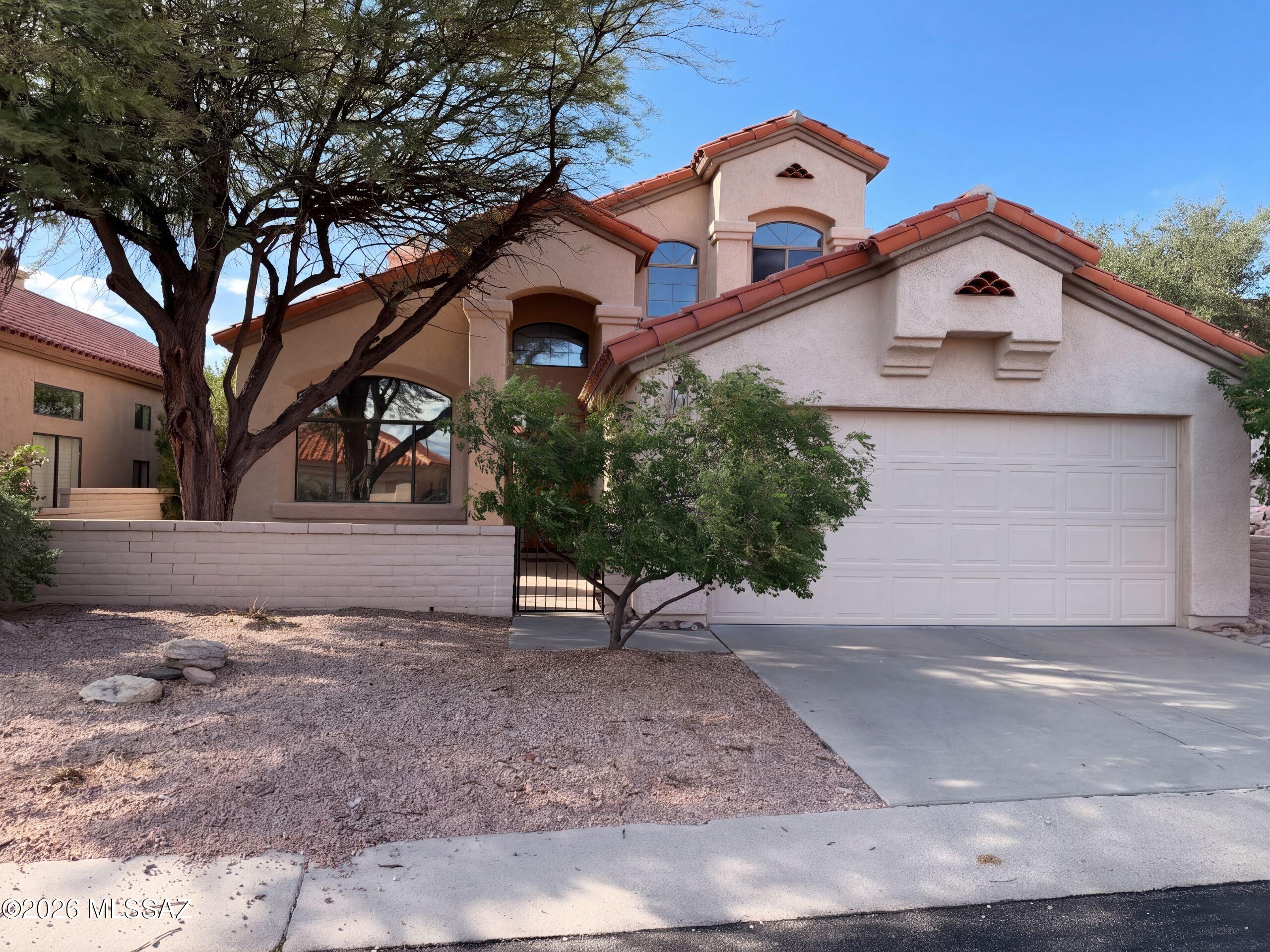 5997 N Moon Crest Drive — photo