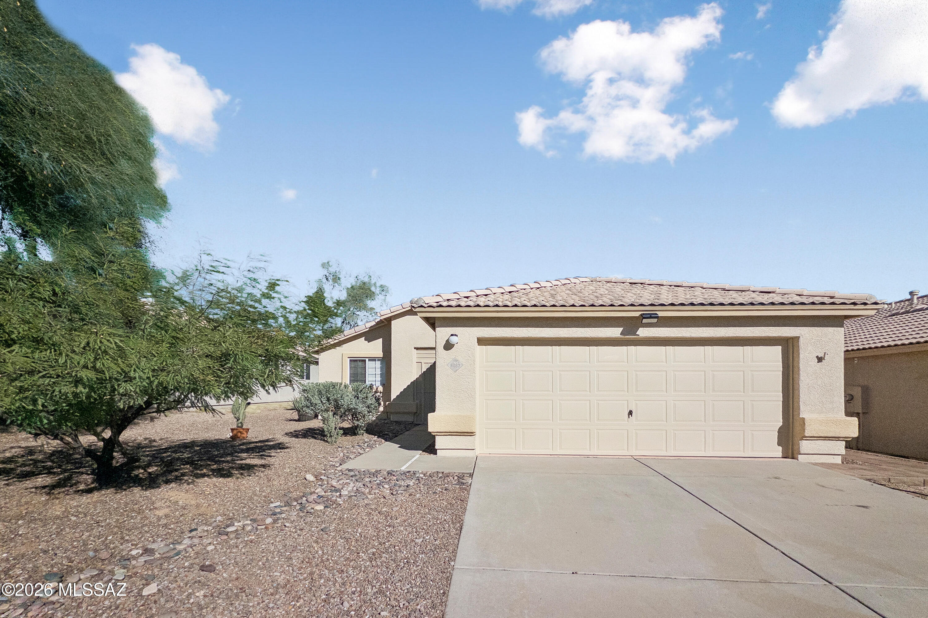 8082 N Wild Aster Way — photo