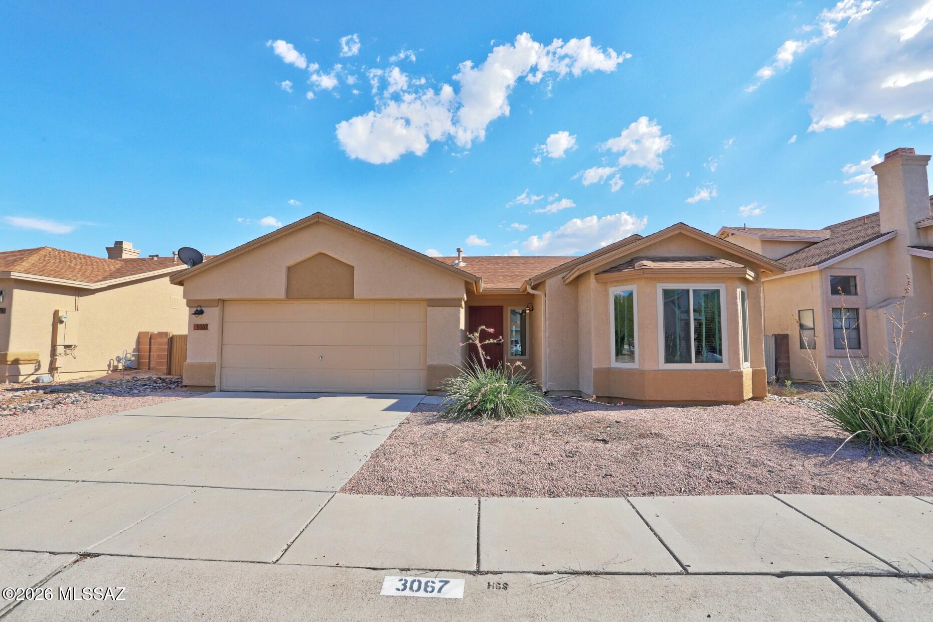 3067 W Country Hill Drive — photo