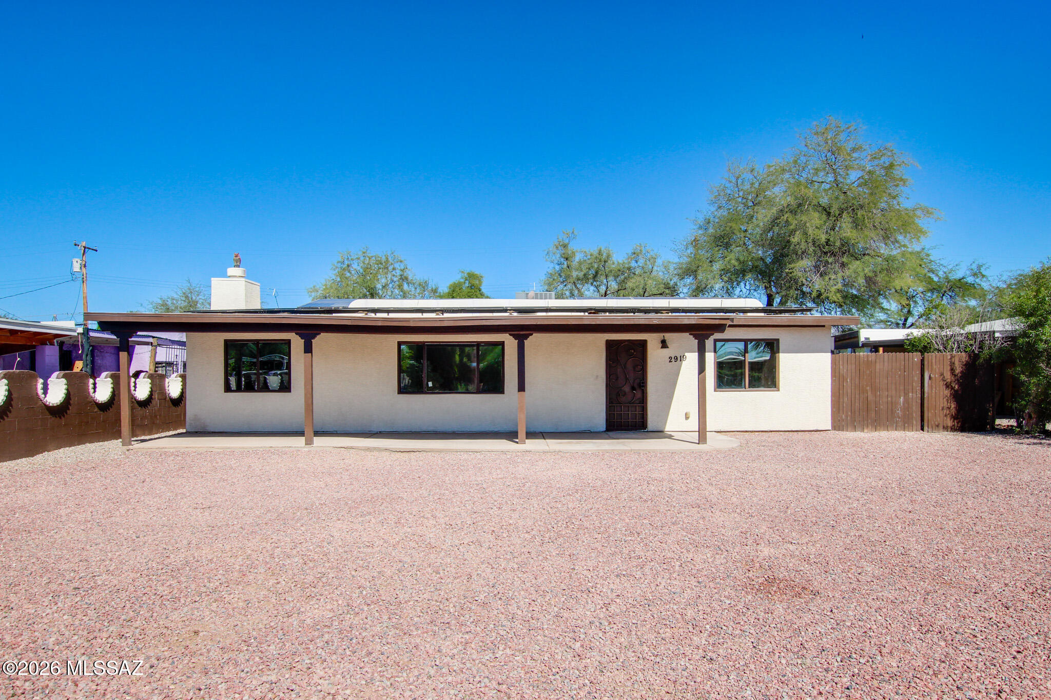 2919 E Eastland Street — photo