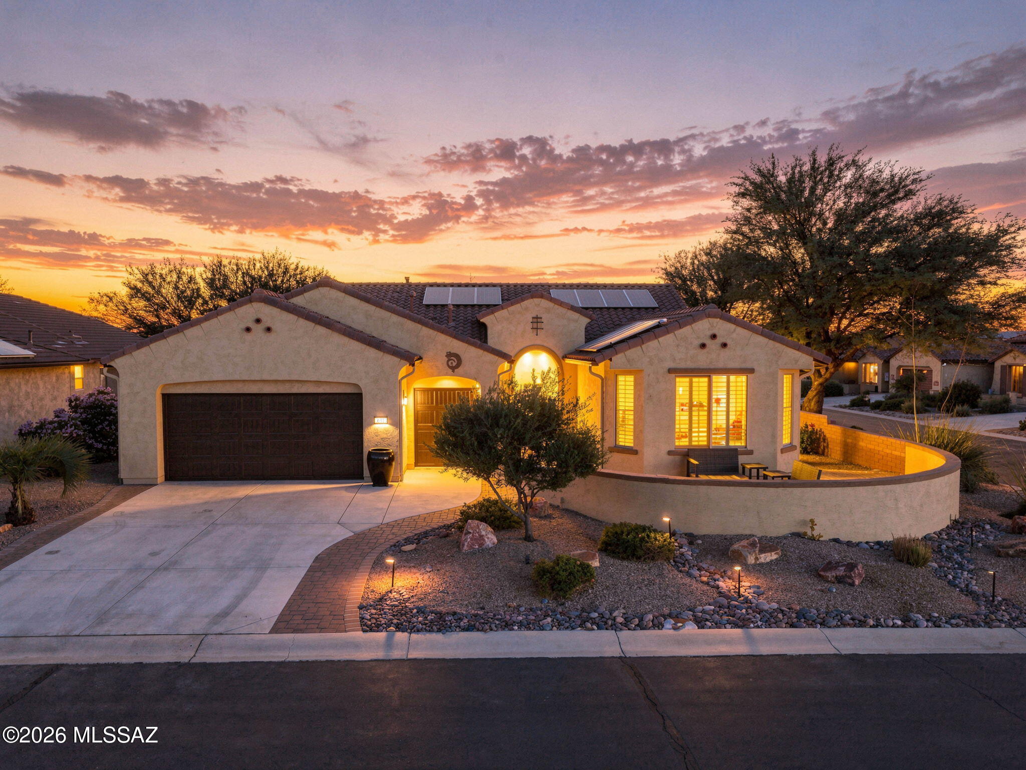 631 N Yucca Butte Lane — photo