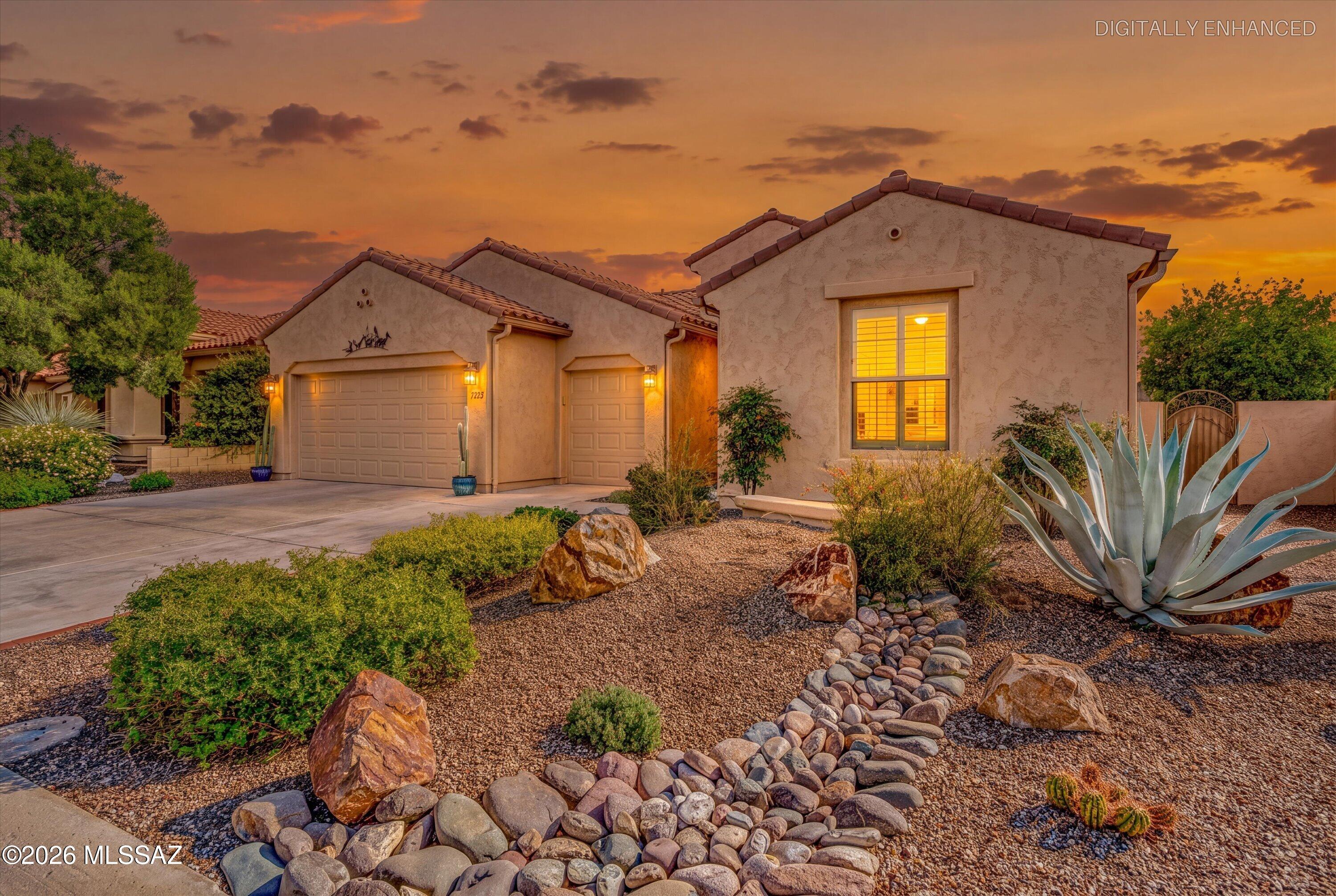61667 E Oakwood Drive — photo