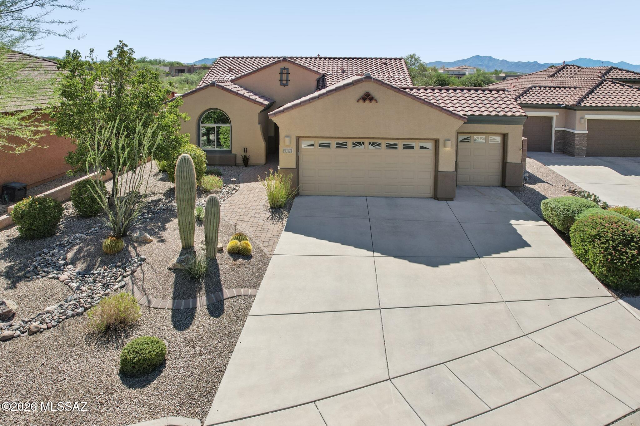 13878 E Huppenthal Boulevard — photo