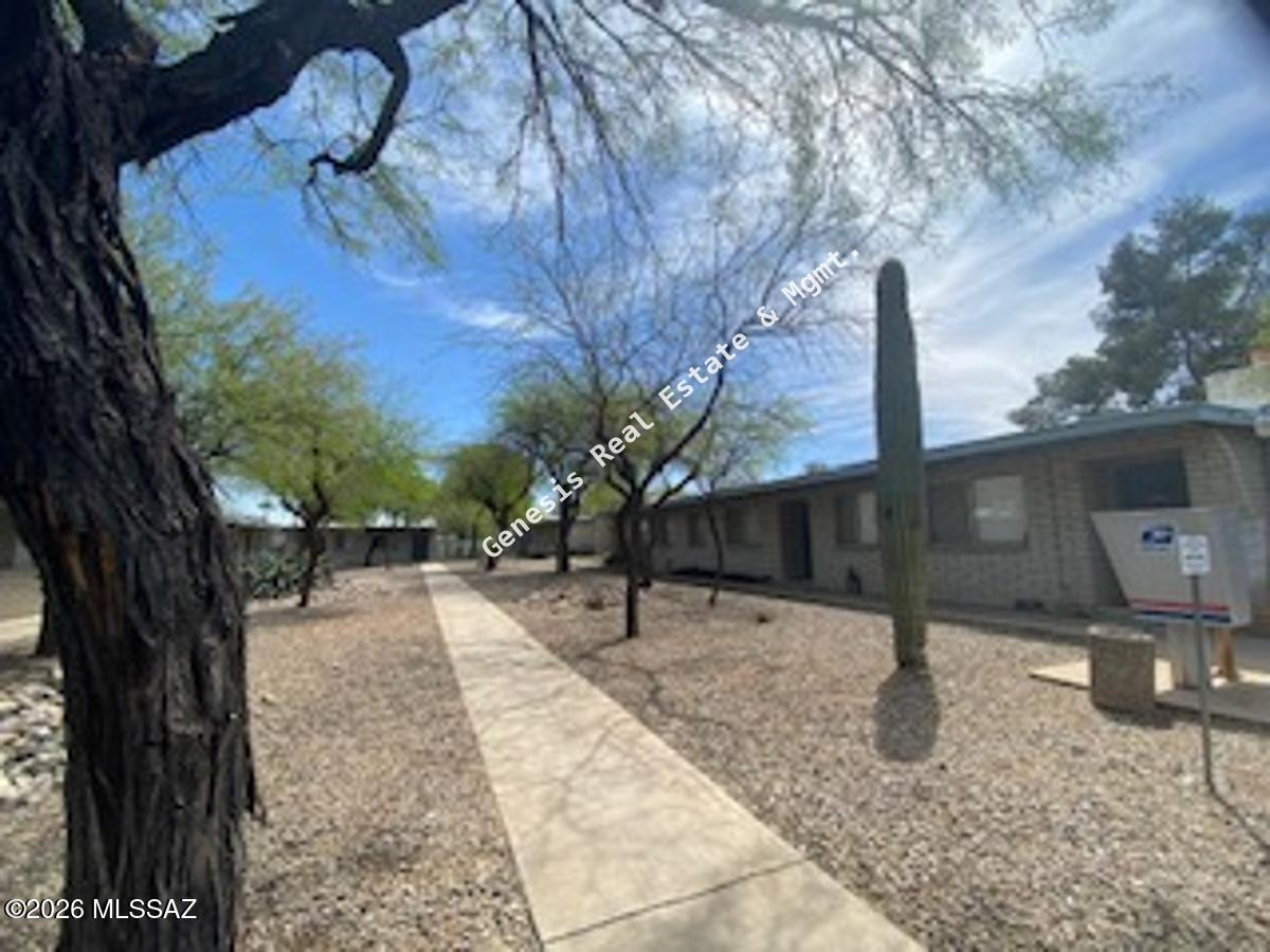 1516 N Bryant Avenue — photo