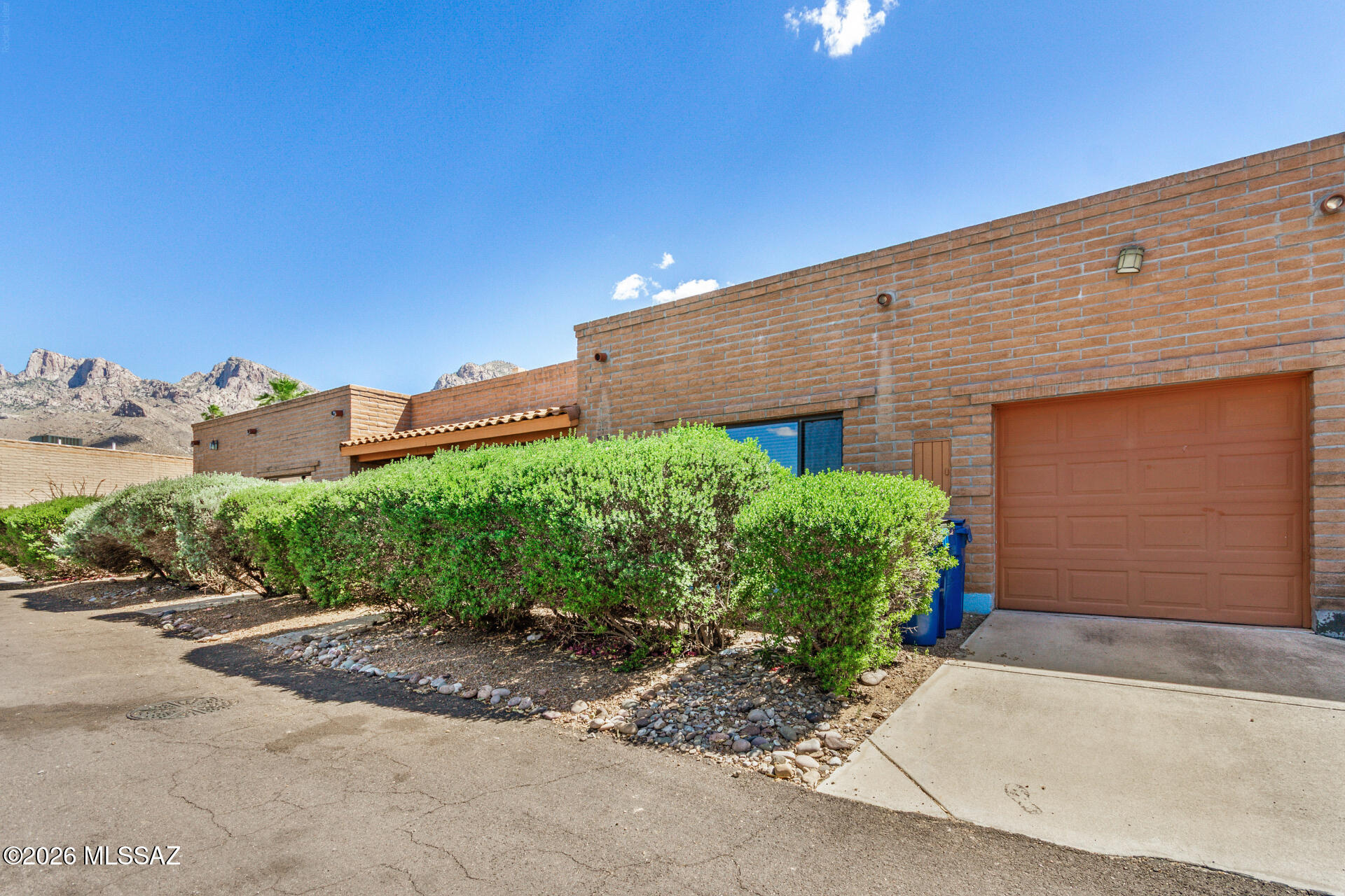 7 W Roma Drive — photo