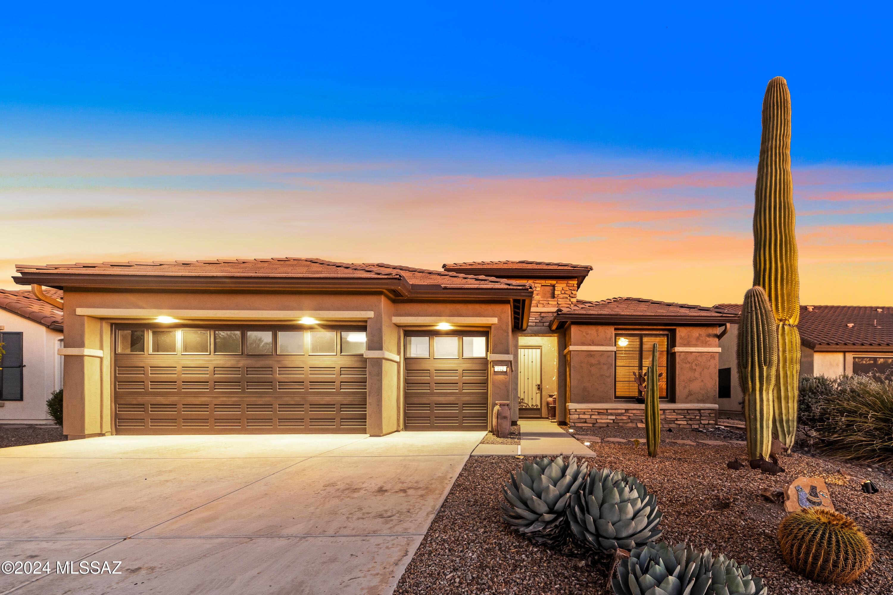 752 N Skywalker Place — photo