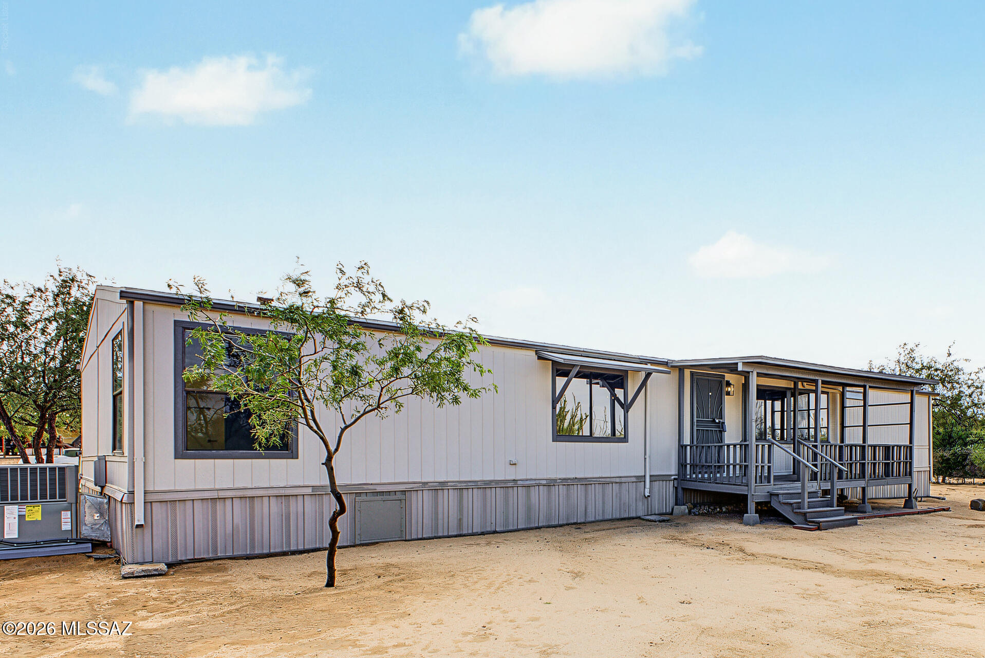 14505 W Castle Drive — photo