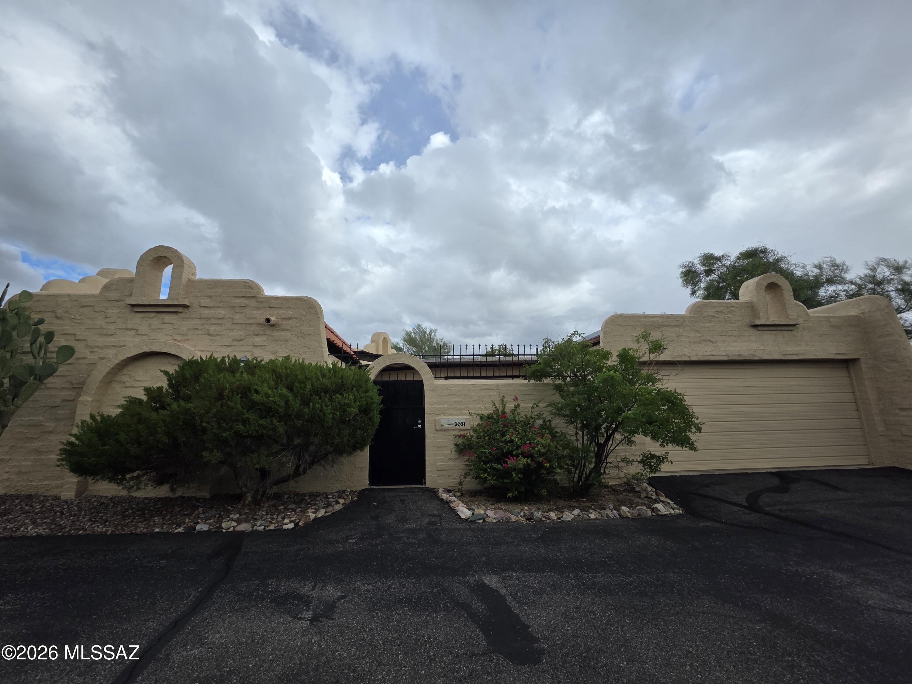 3031 S Alfredo Place — photo