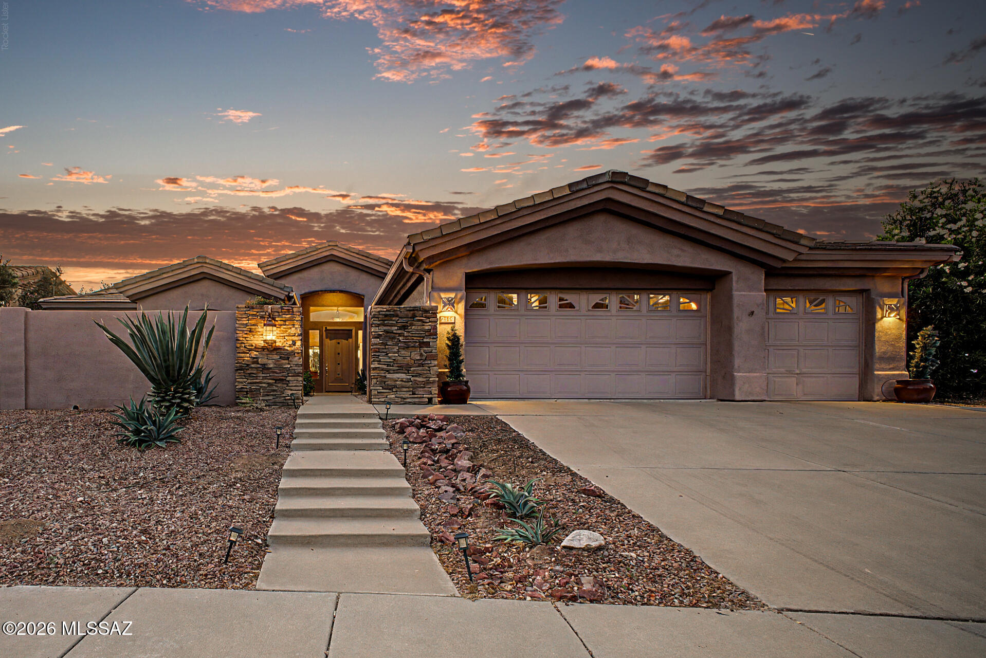 2145 N Split Rock Place — photo