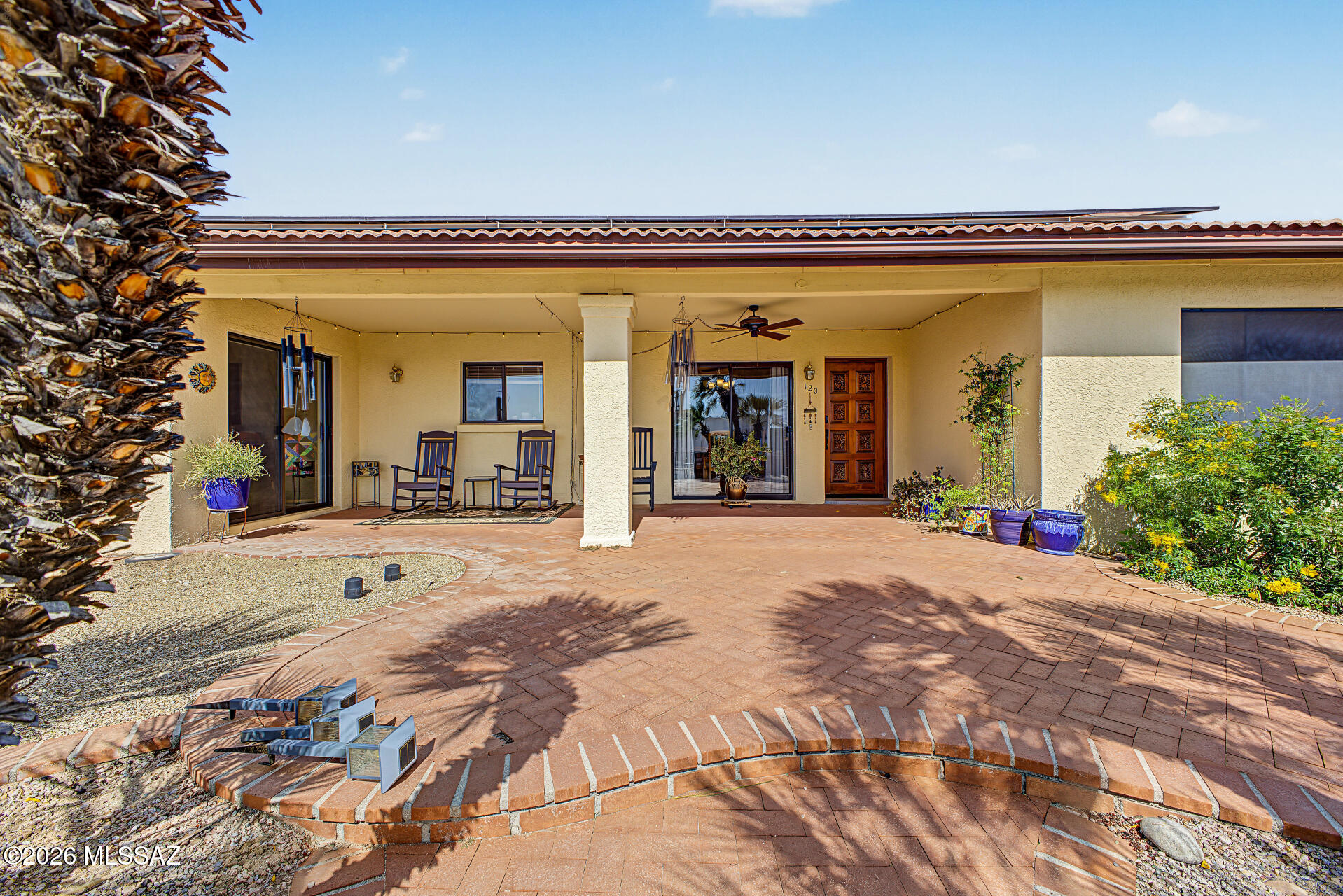 120 W Calle Frambuesa — photo