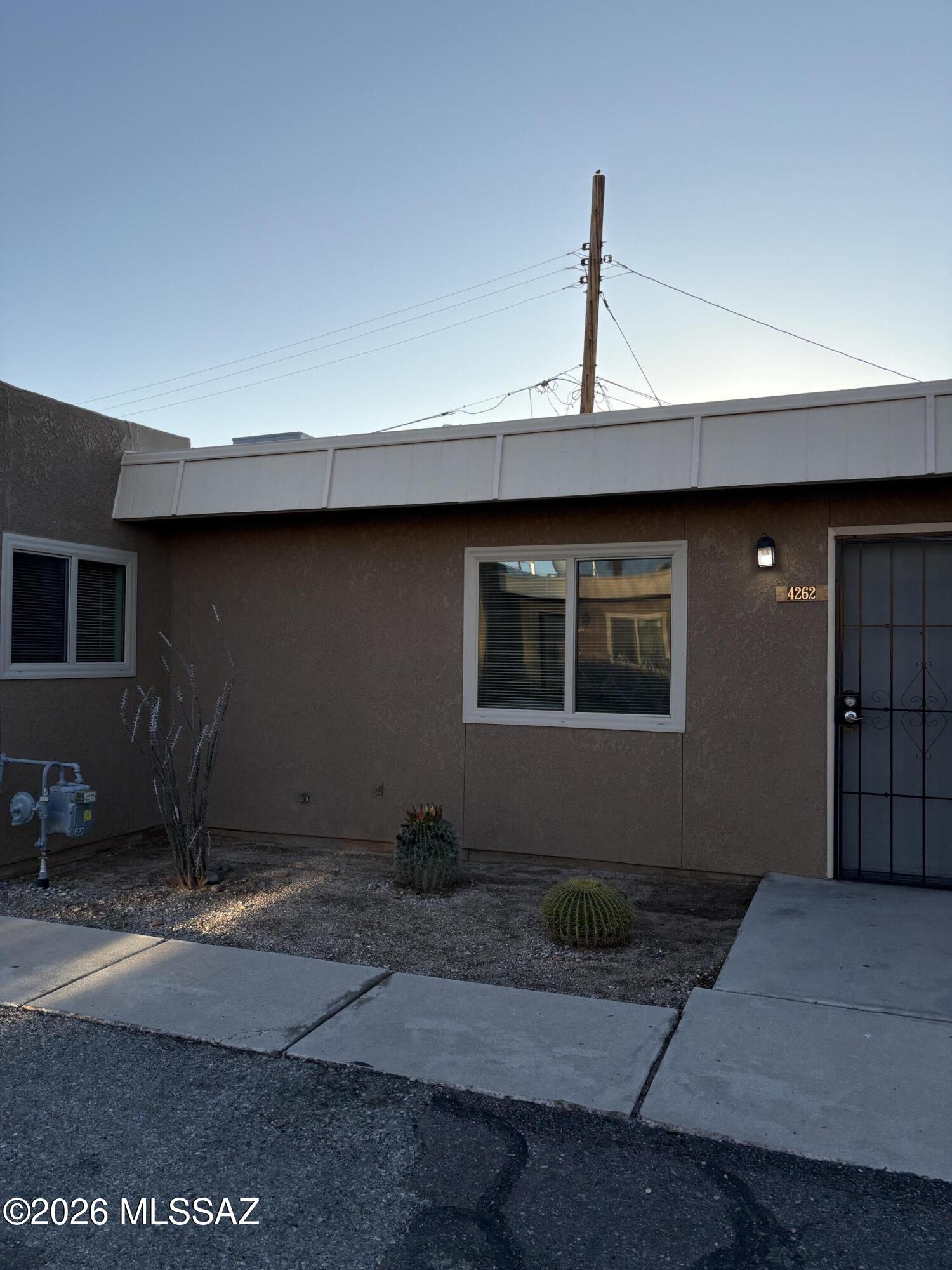 4262 E Fairmount Street — photo