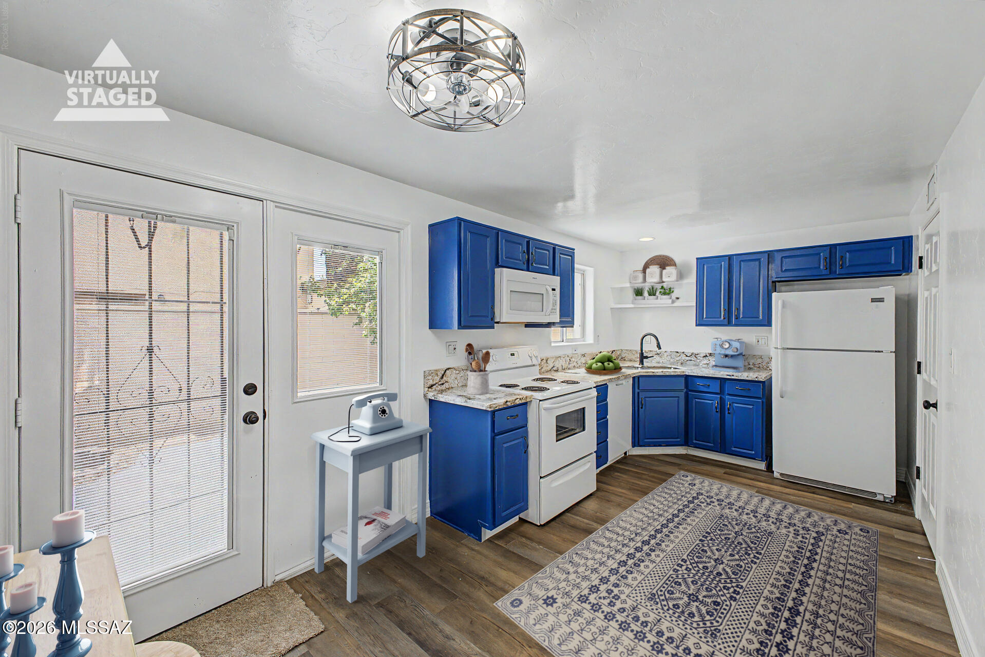 955 N Venice Avenue Unit D — photo