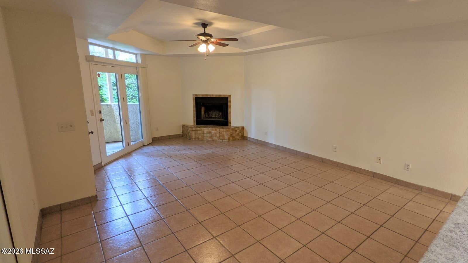 1200 E River Road #D42 — photo