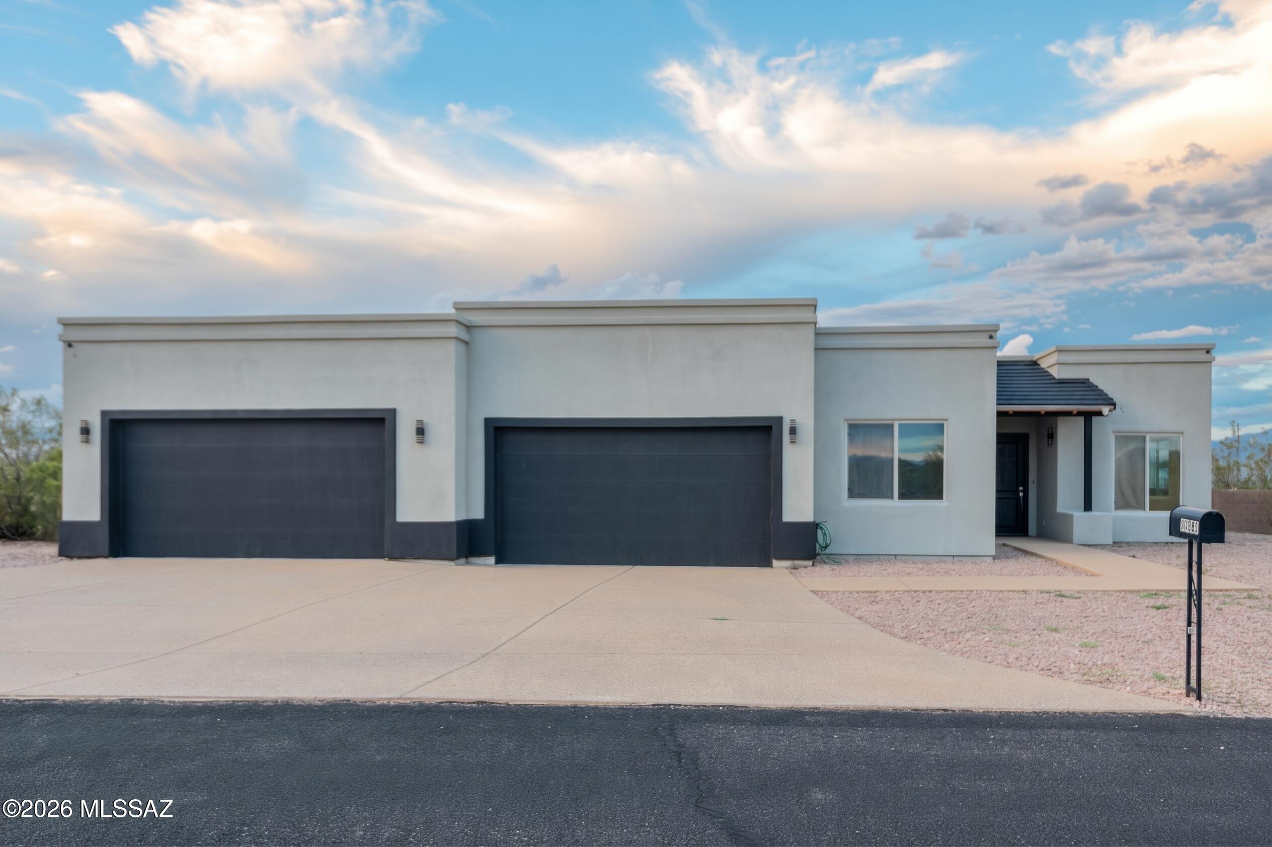 13923 E Windy Way E, Vail, AZ 85641 — photo 2