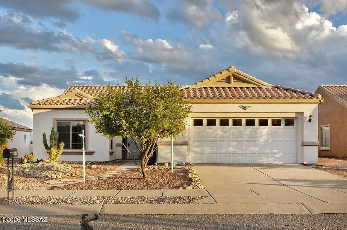 555 W Rio Teras — photo