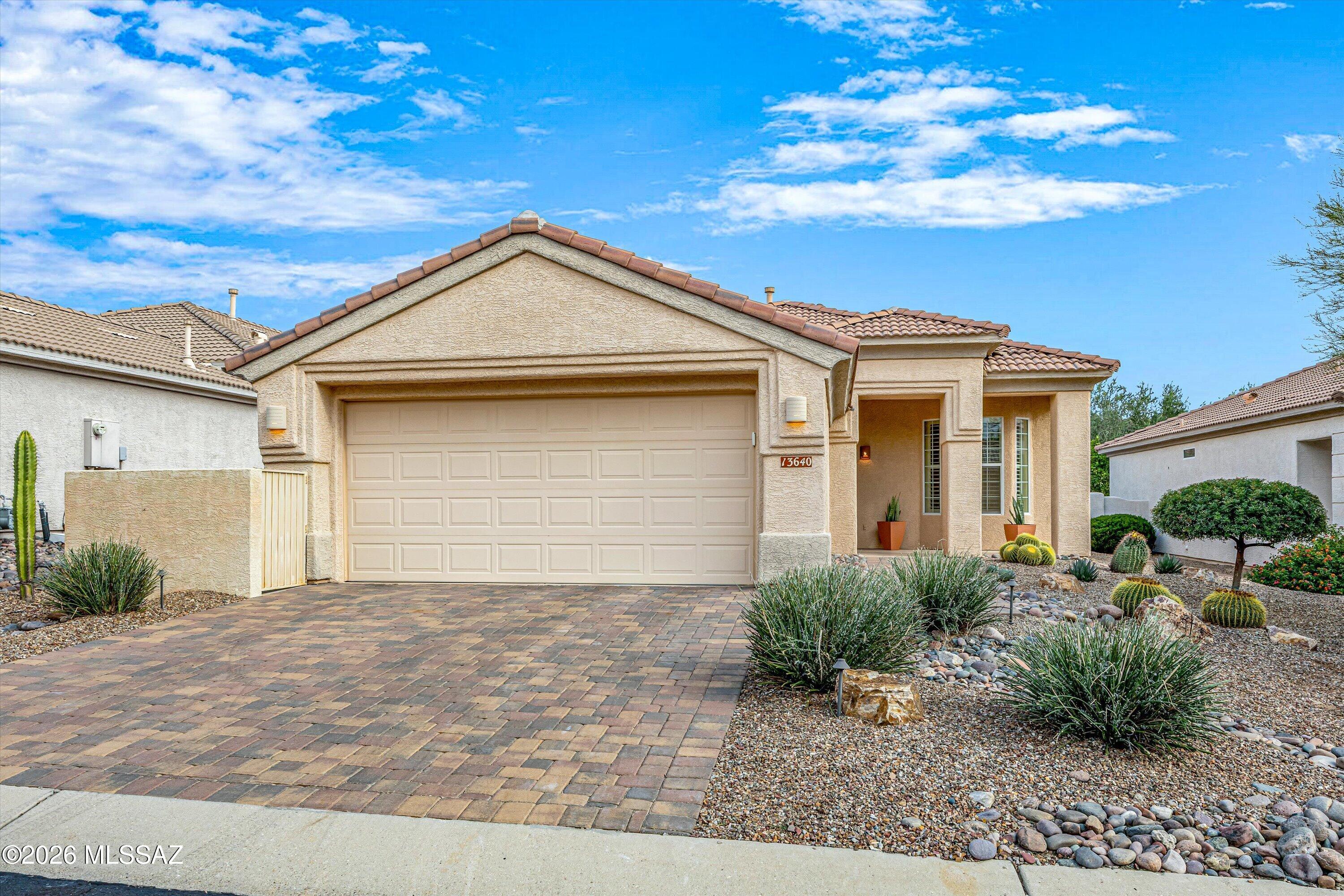 13640 N Gold Cholla Place — photo