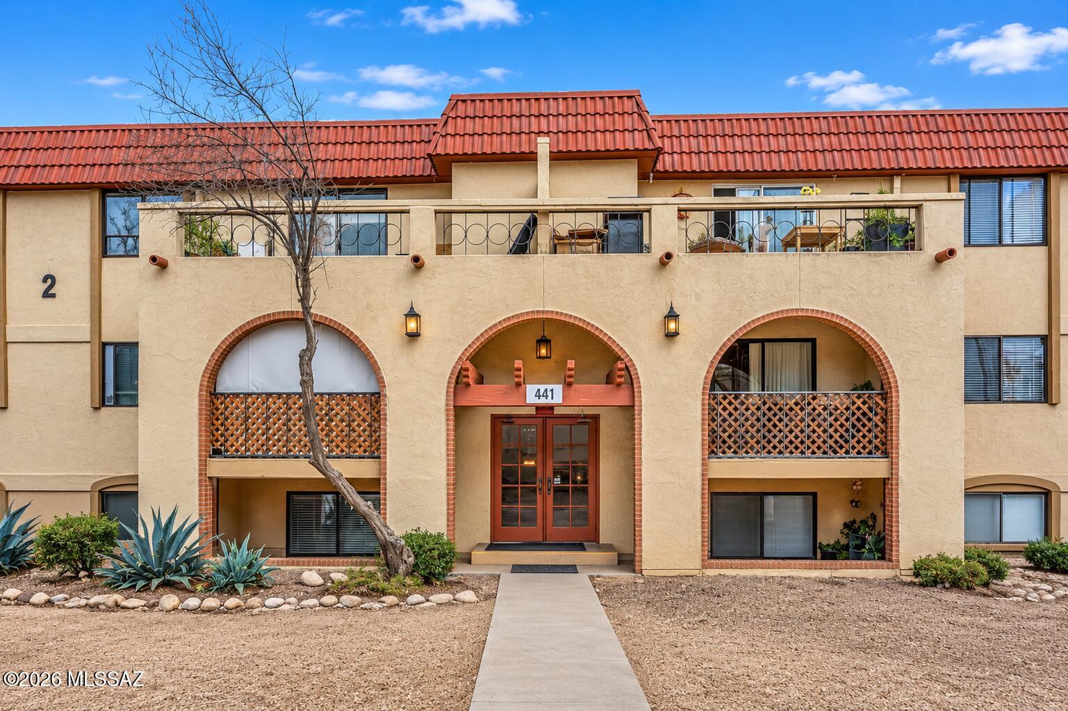 441 W Yucca Court Unit 207 — photo