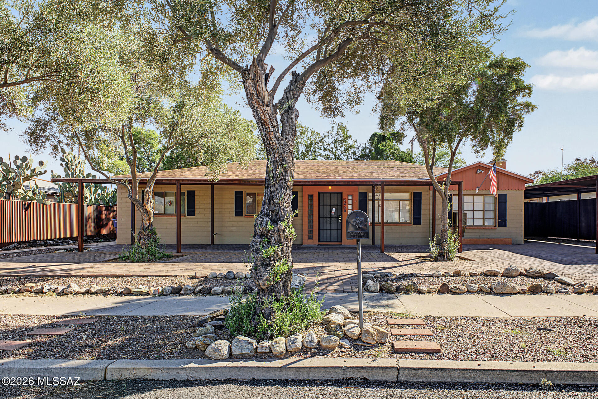 4640 E 9th Street, Tucson, AZ 85711 — photo 2