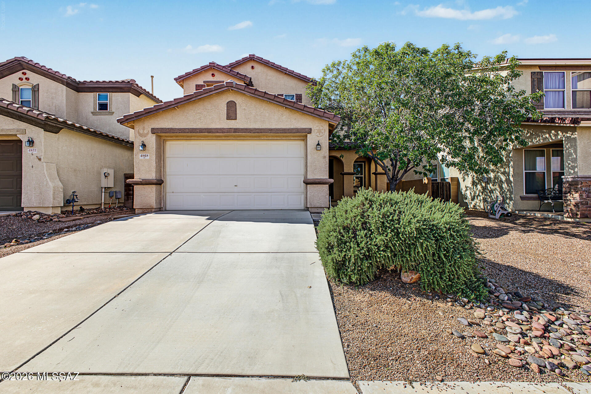 4868 E Desert Thorn Drive — photo