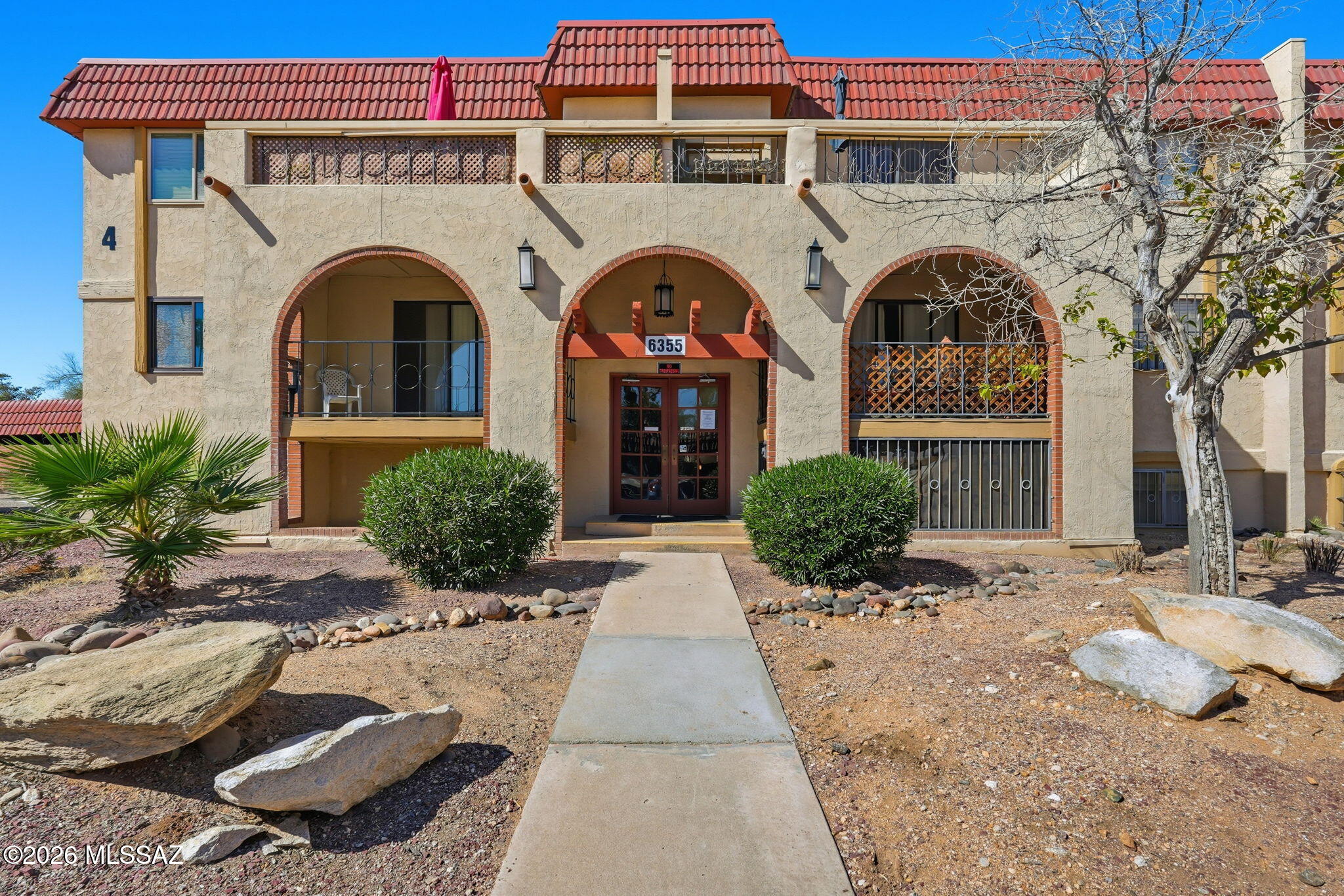 6355 N Barcelona Lane Unit 401 — photo