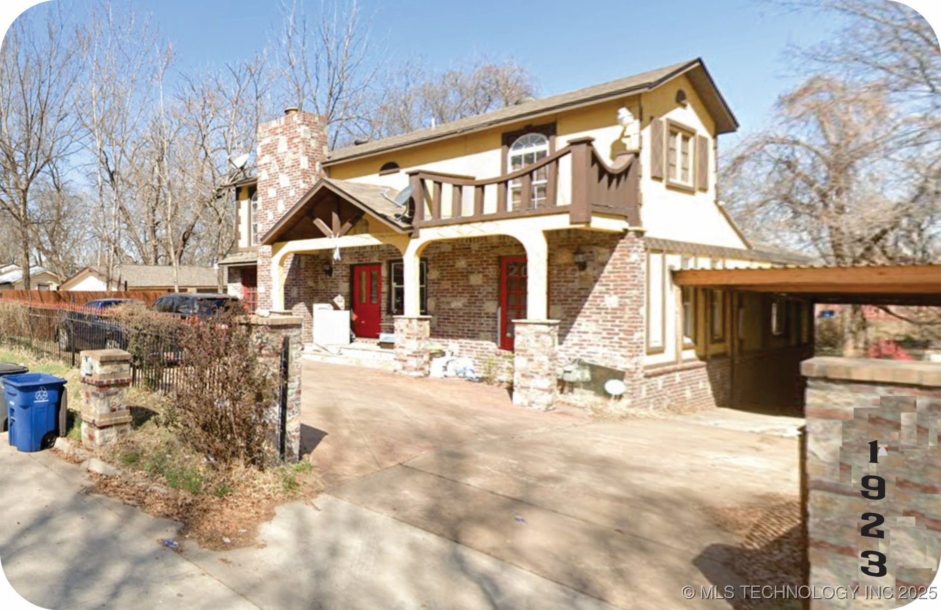 1923 E Oklahoma Street — photo