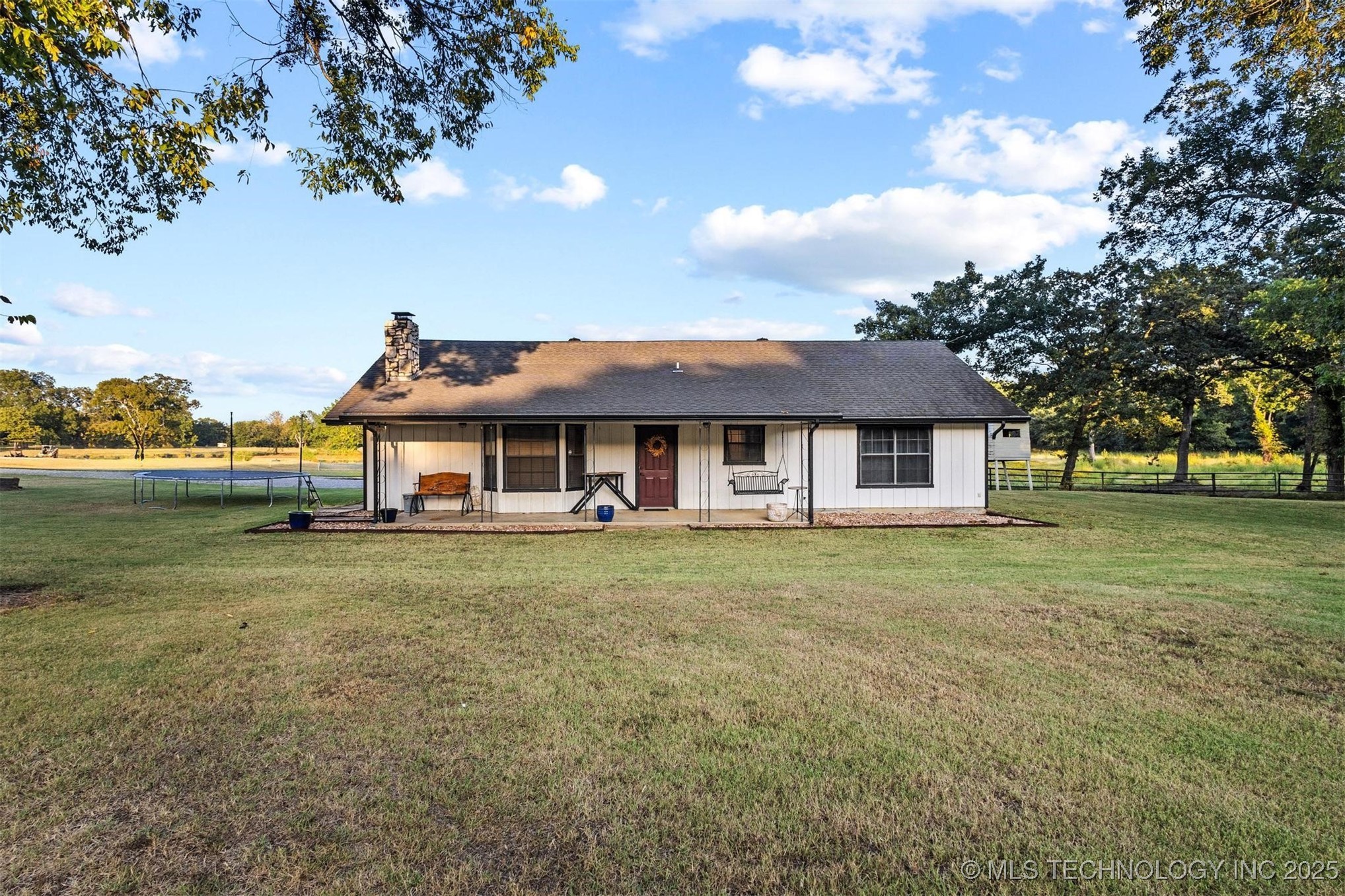 17428 Cumberland Road — photo