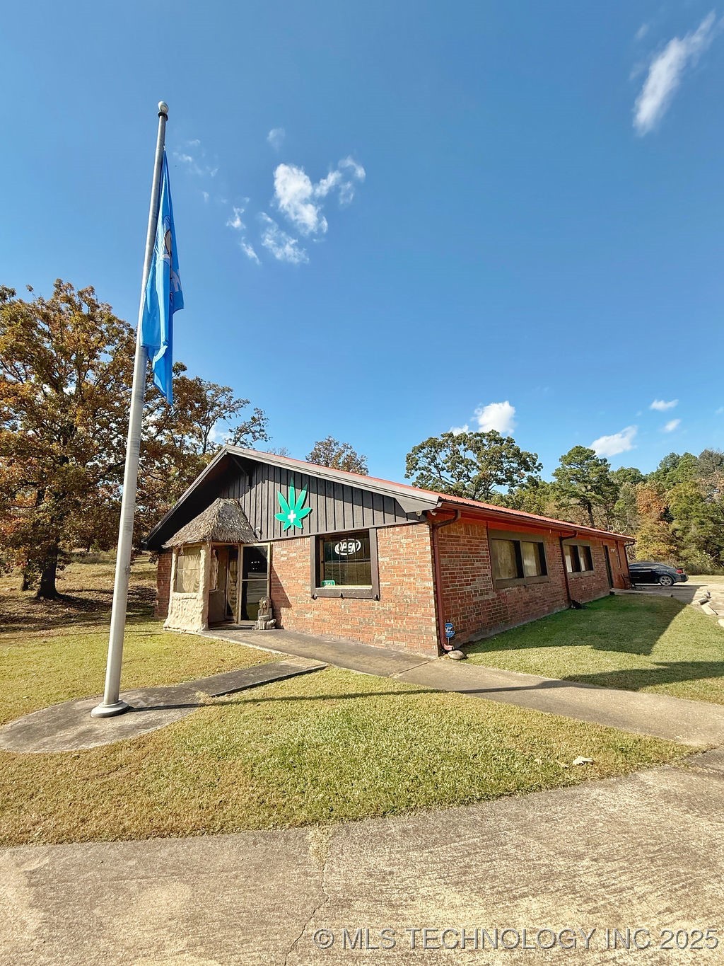 45143 US Hwy 59 — photo