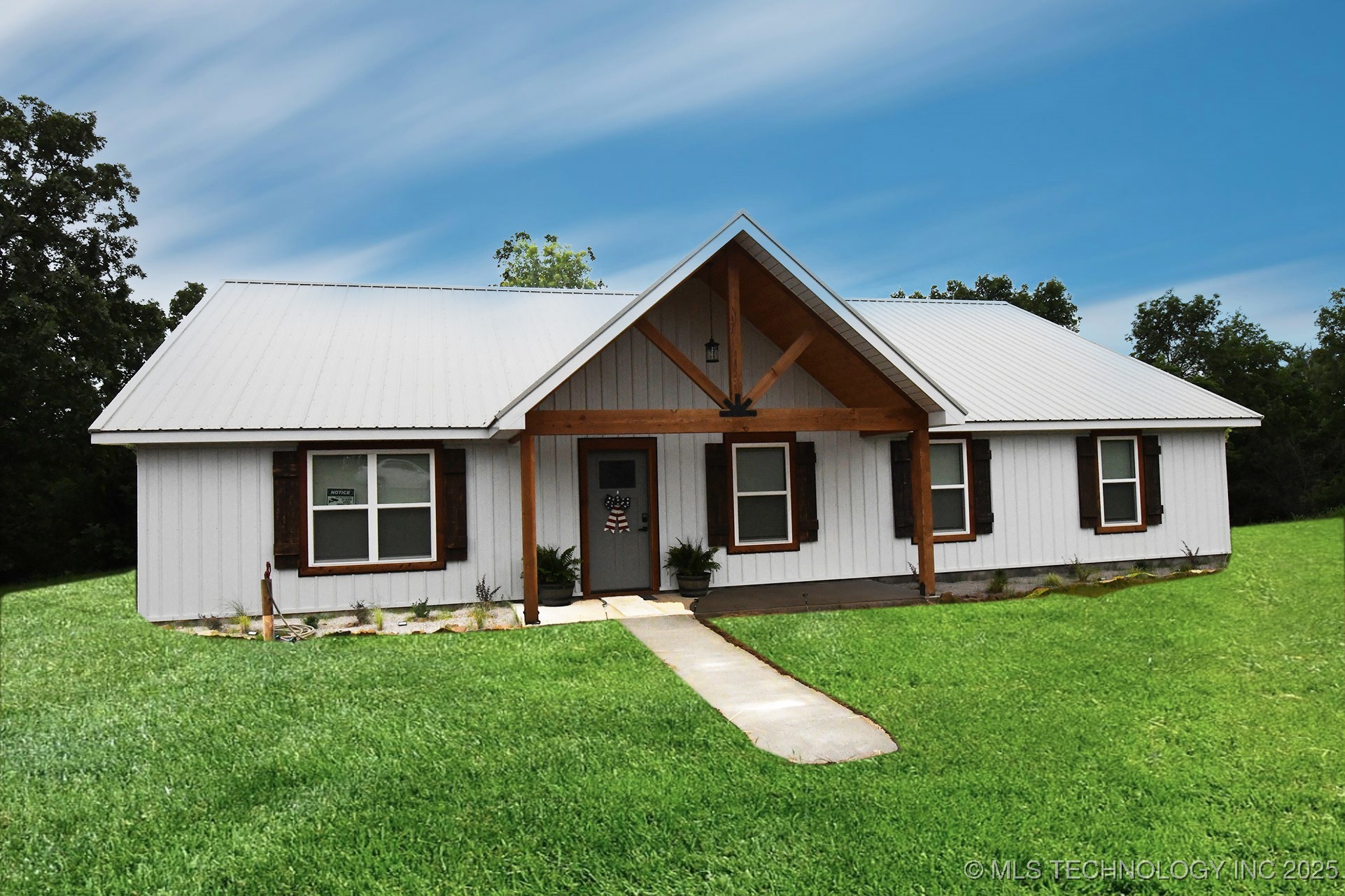 20471 W Chicken Creek Road — photo