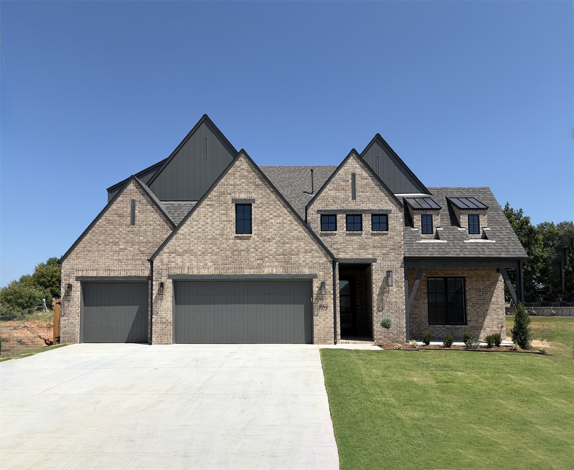 4103 S Dogwood Place — photo