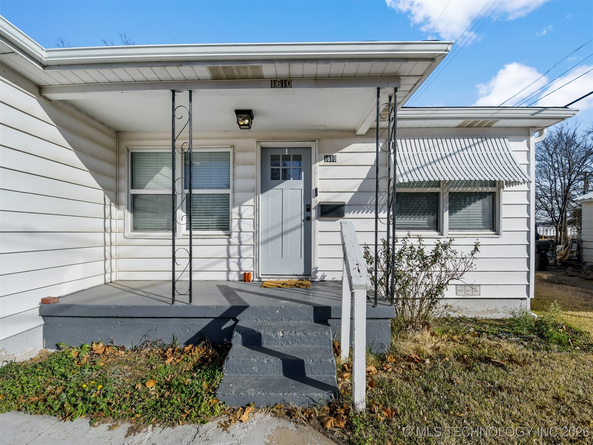 1610 Tower Drive — photo