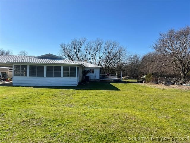 8925 State Road 78 — photo