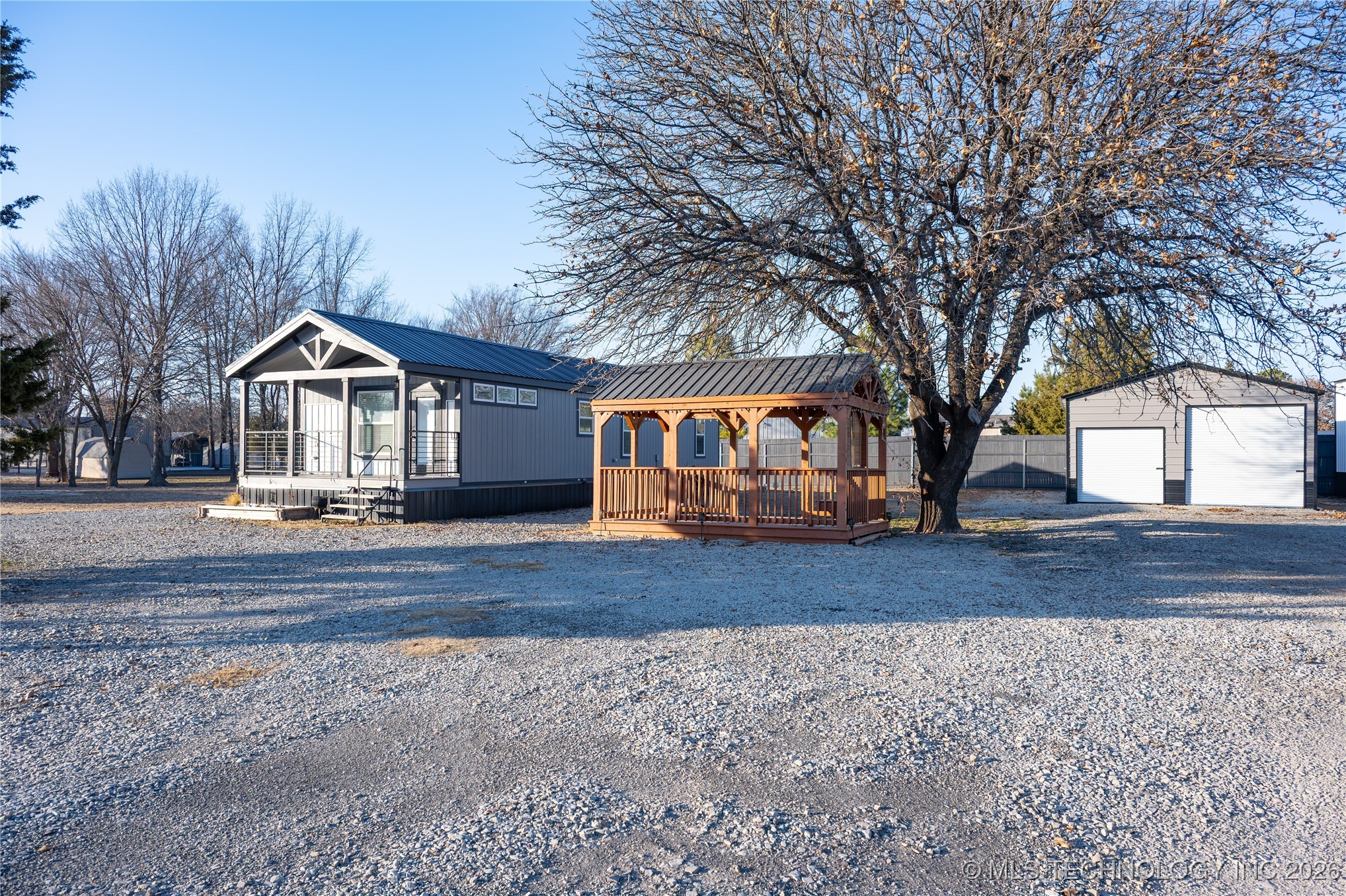 421317 E 1168, Eufaula, OK 74432 — photo 2