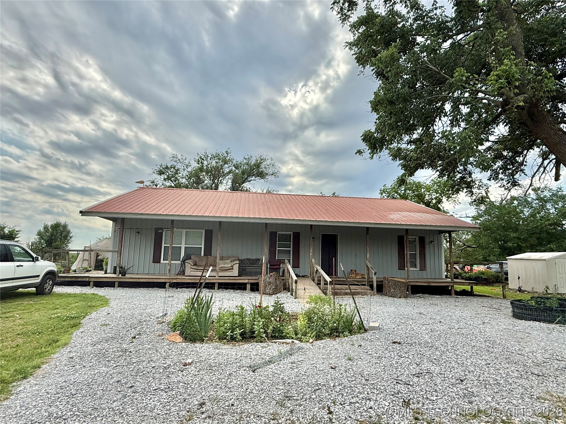 20218 E 430 Road — photo