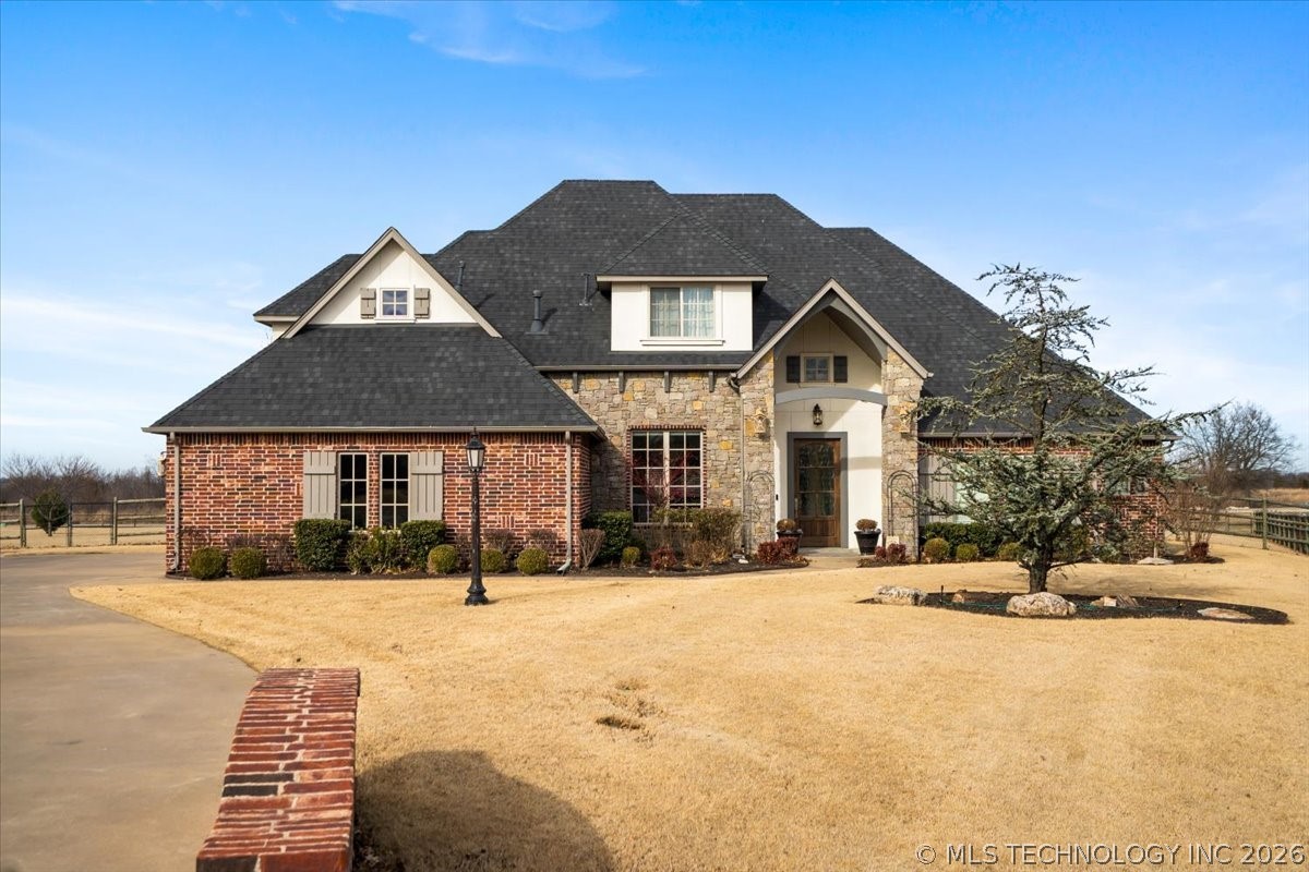 7160 Bluebird Court — photo