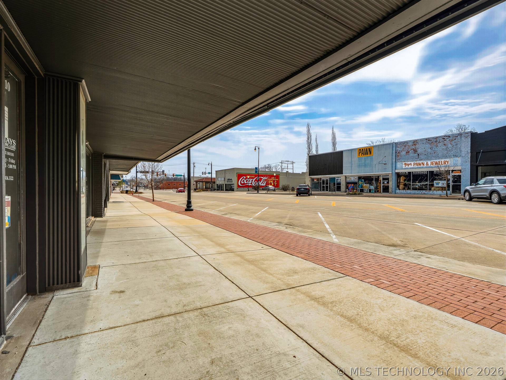 210 E Main, Ada, OK 74820 — photo 2