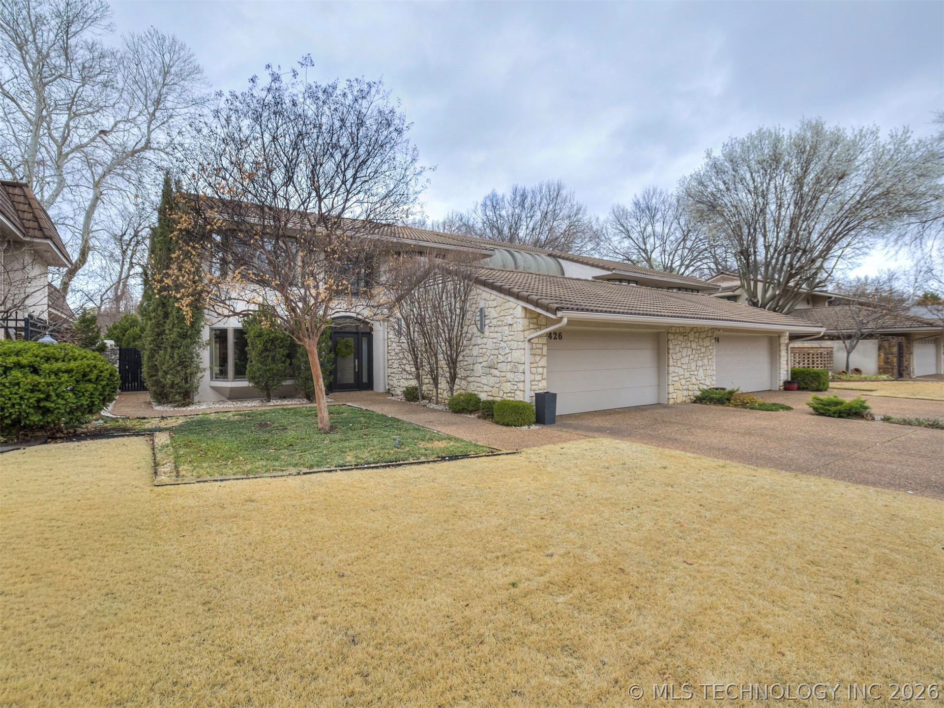 7426 S Gary Place — photo