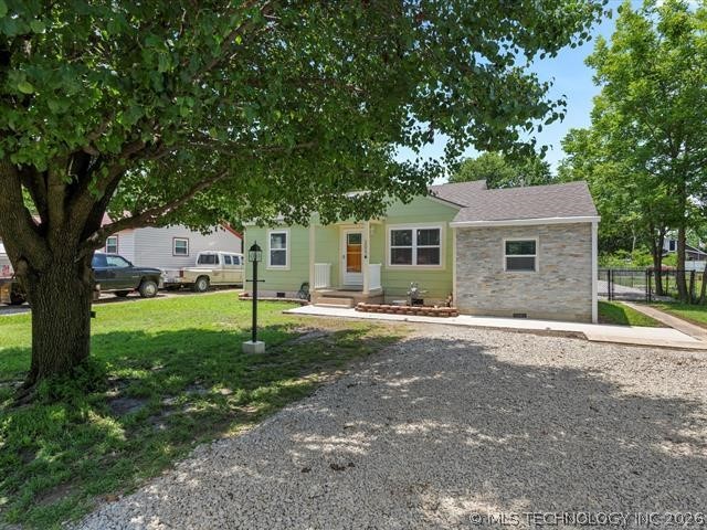 205 S Creek Street — photo