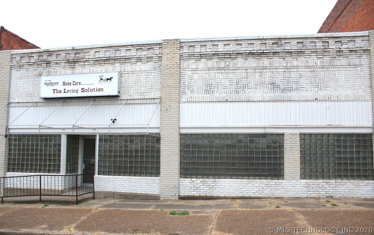 121 S 5th Street — photo