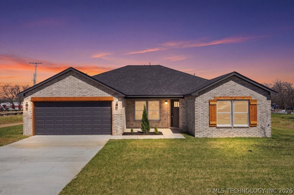 16101 E Oklahoma Street — photo