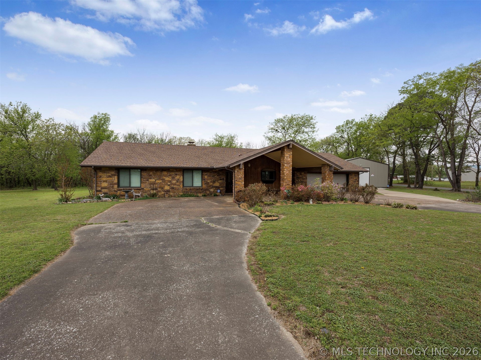 1485 Old Ketchum Road — photo