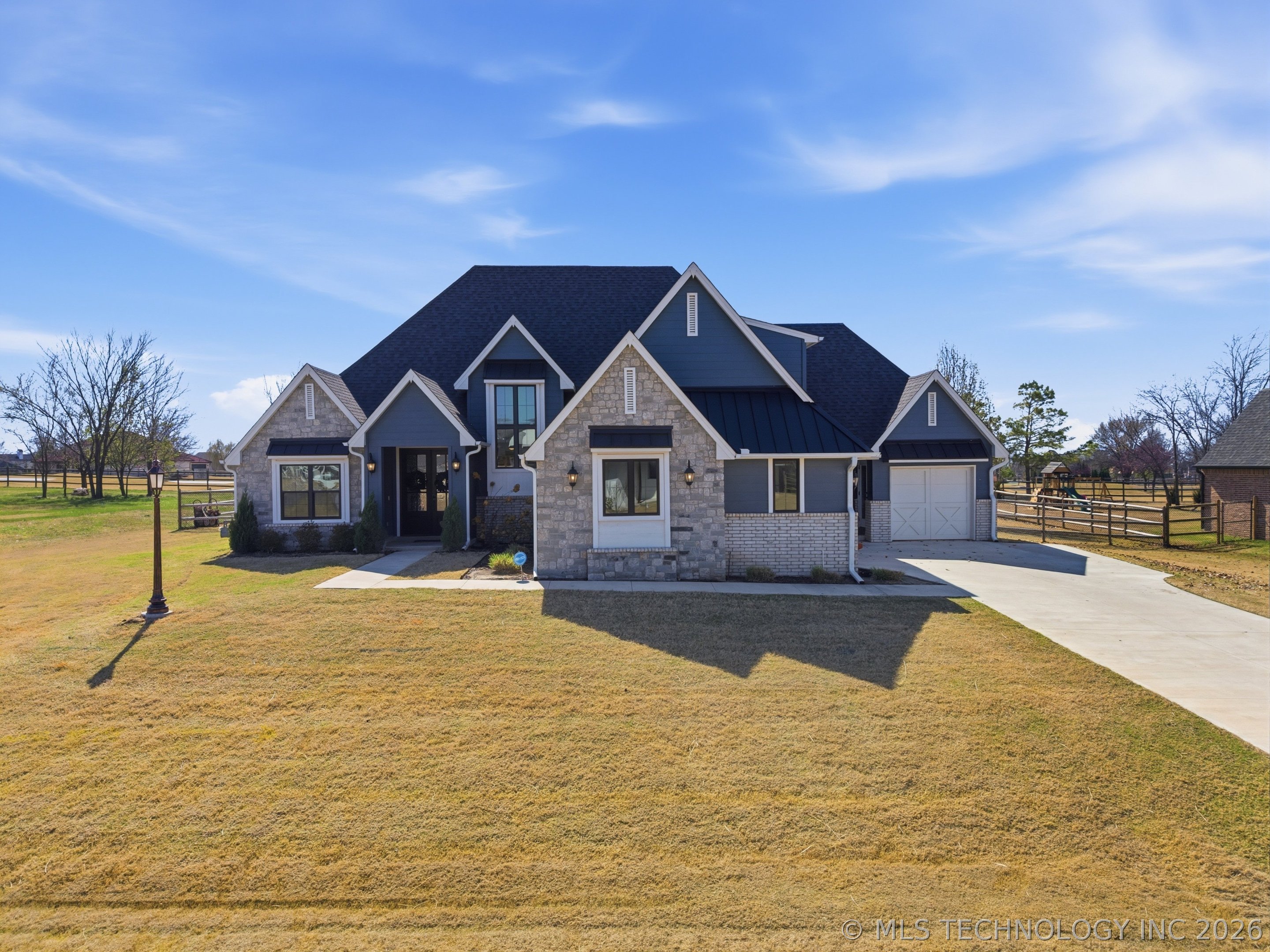 6480 N Blue Sage Drive — photo