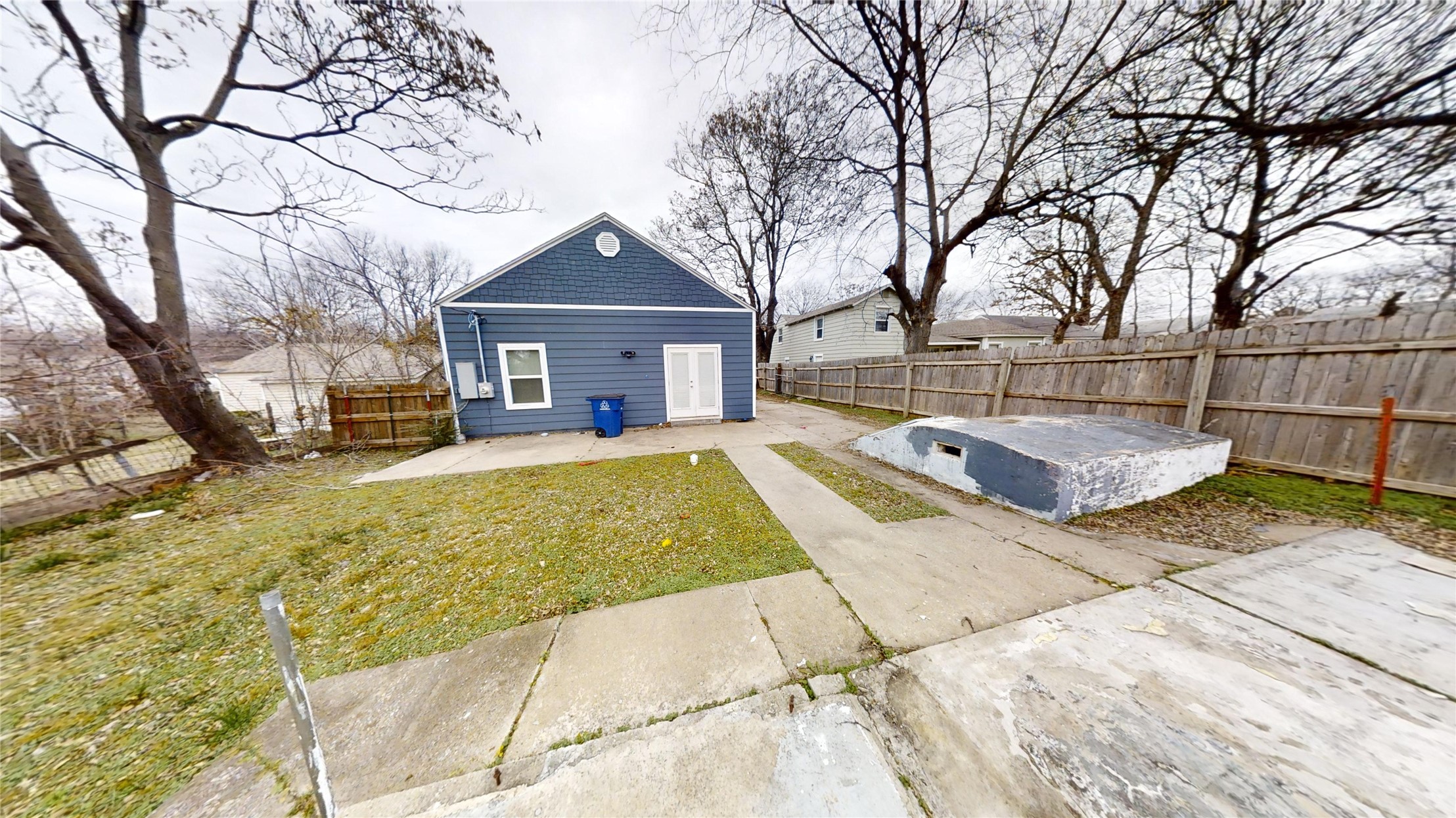 3208 E Easton Street — photo