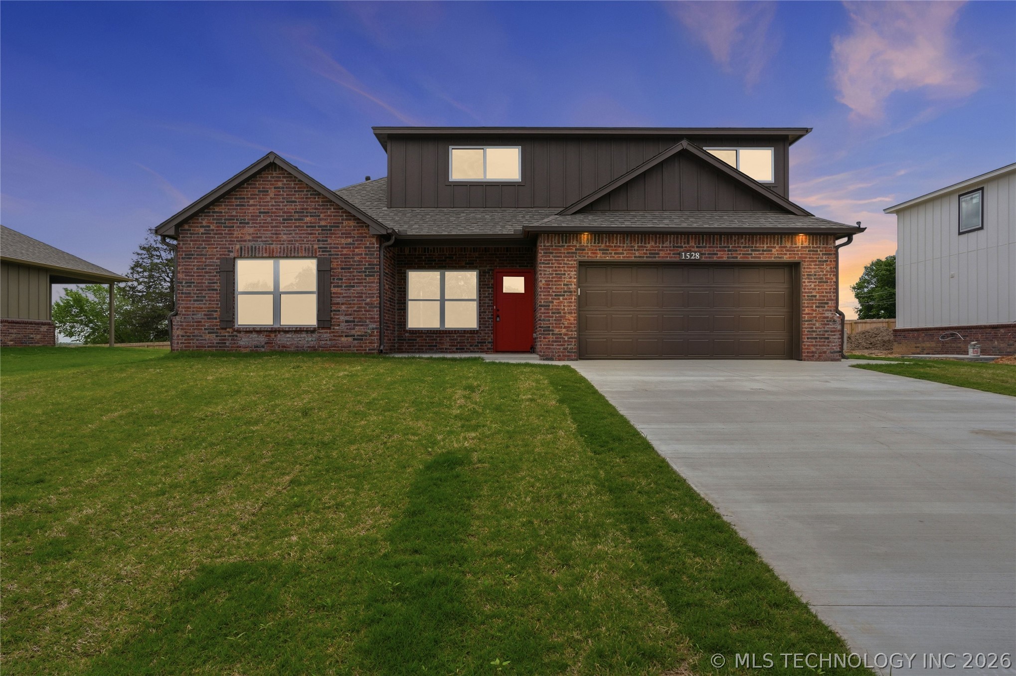 1528 E Grayson Avenue — photo