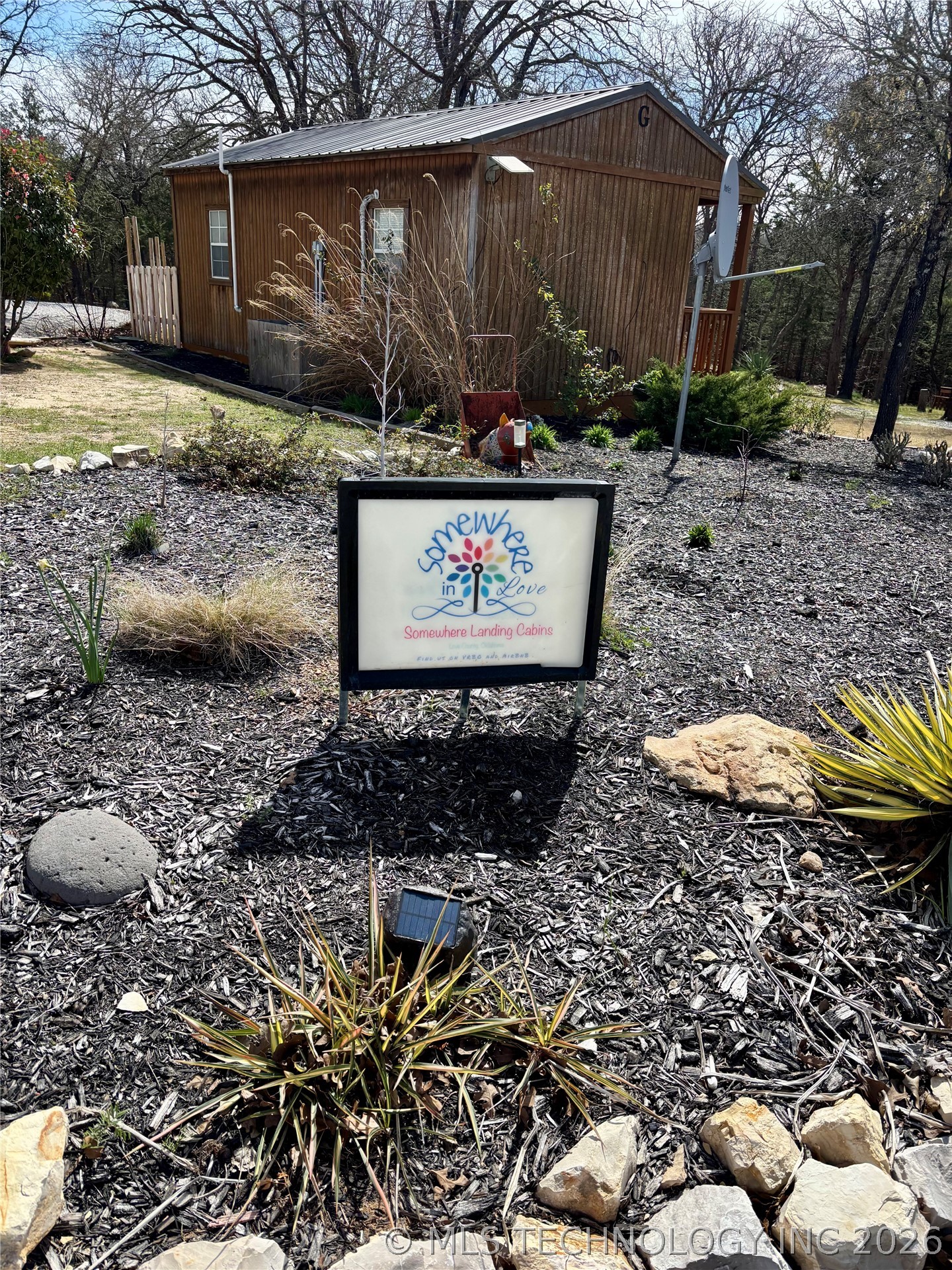 3201 Toad Hollow — photo
