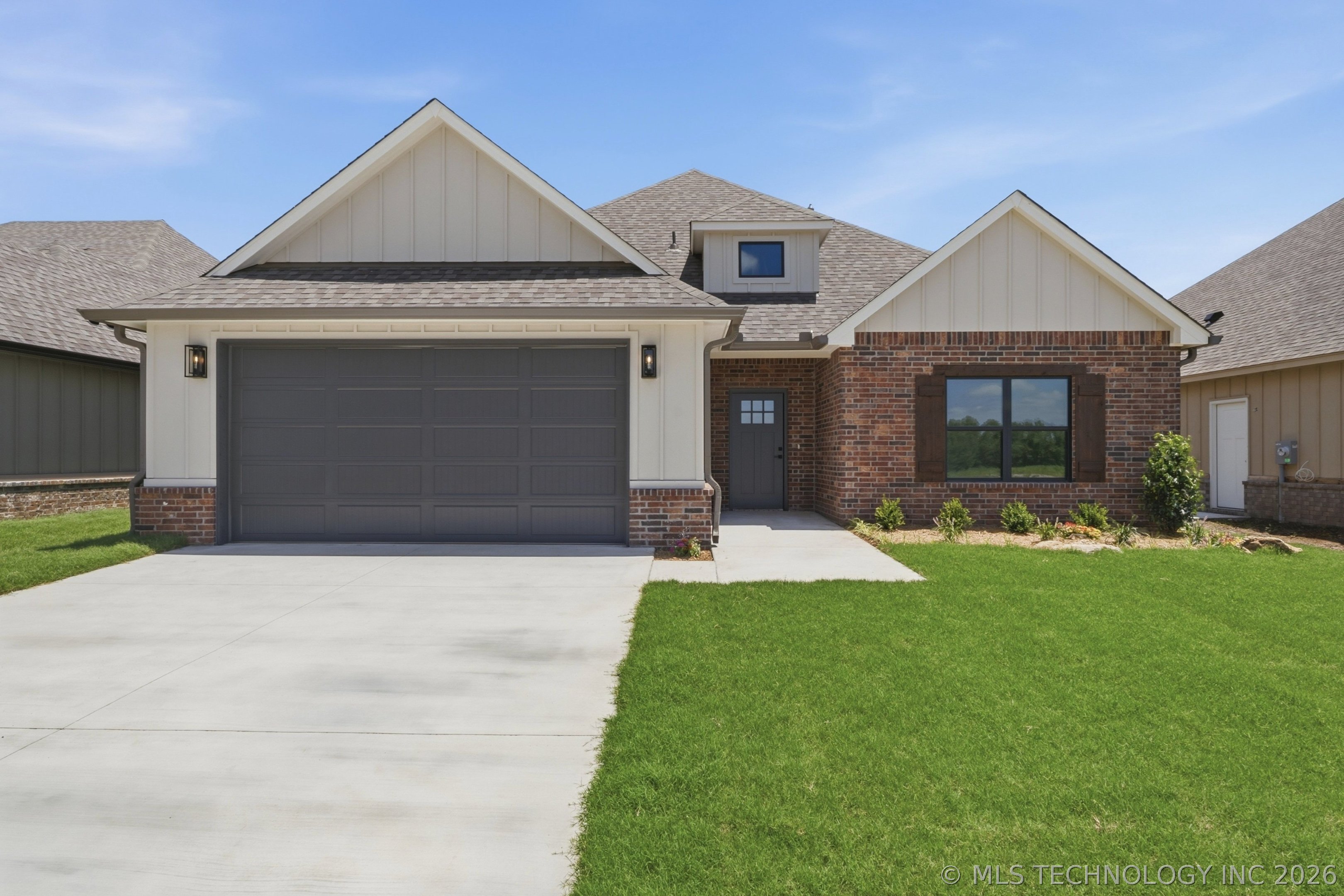 1009 S Chickasaw Street — photo