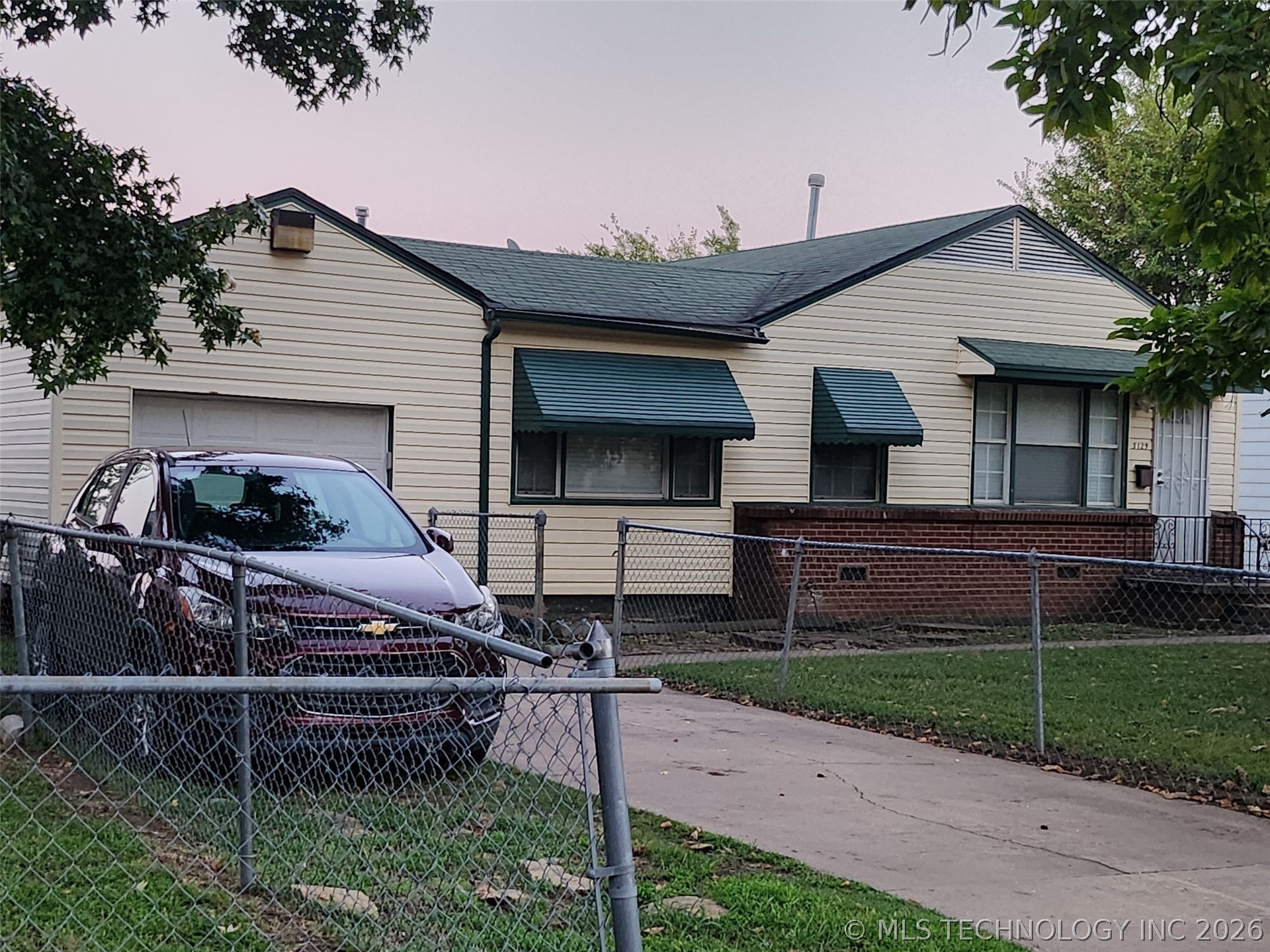 3129 N Lansing Place E — photo