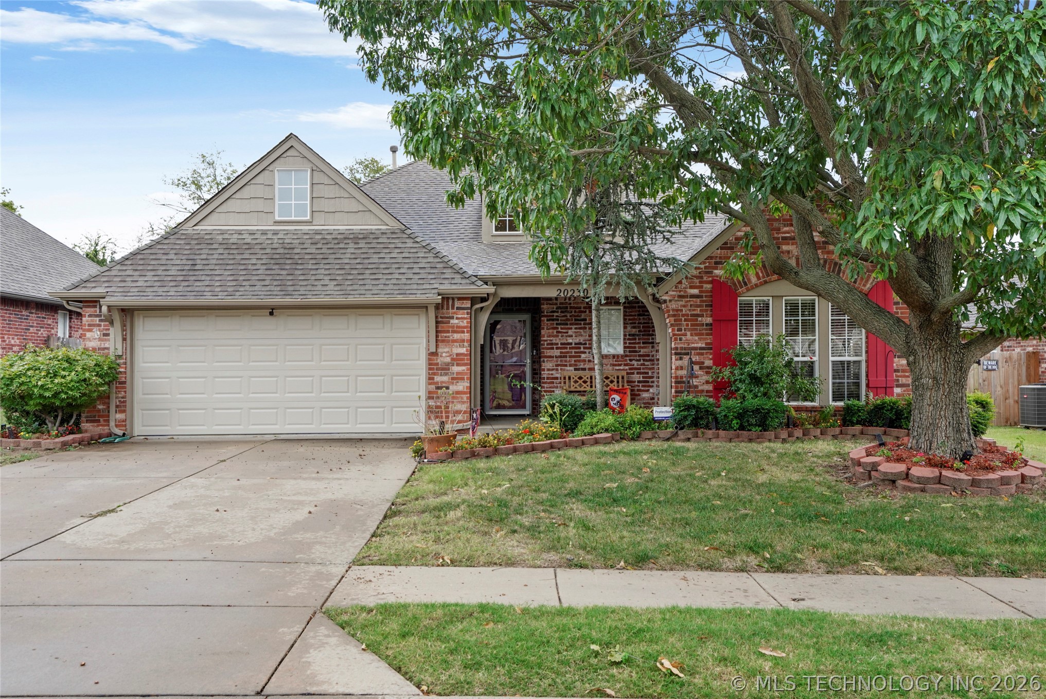 20230 E 50th Place — photo
