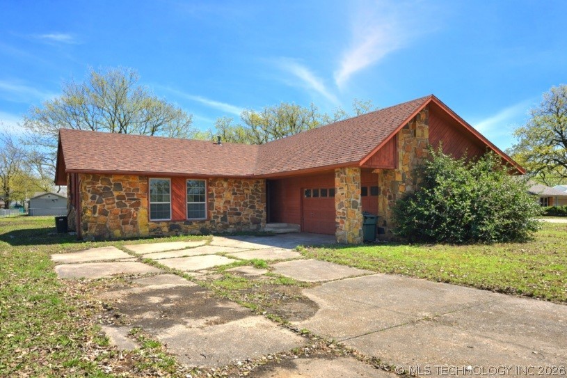 1511 Timber Ridge Drive — photo